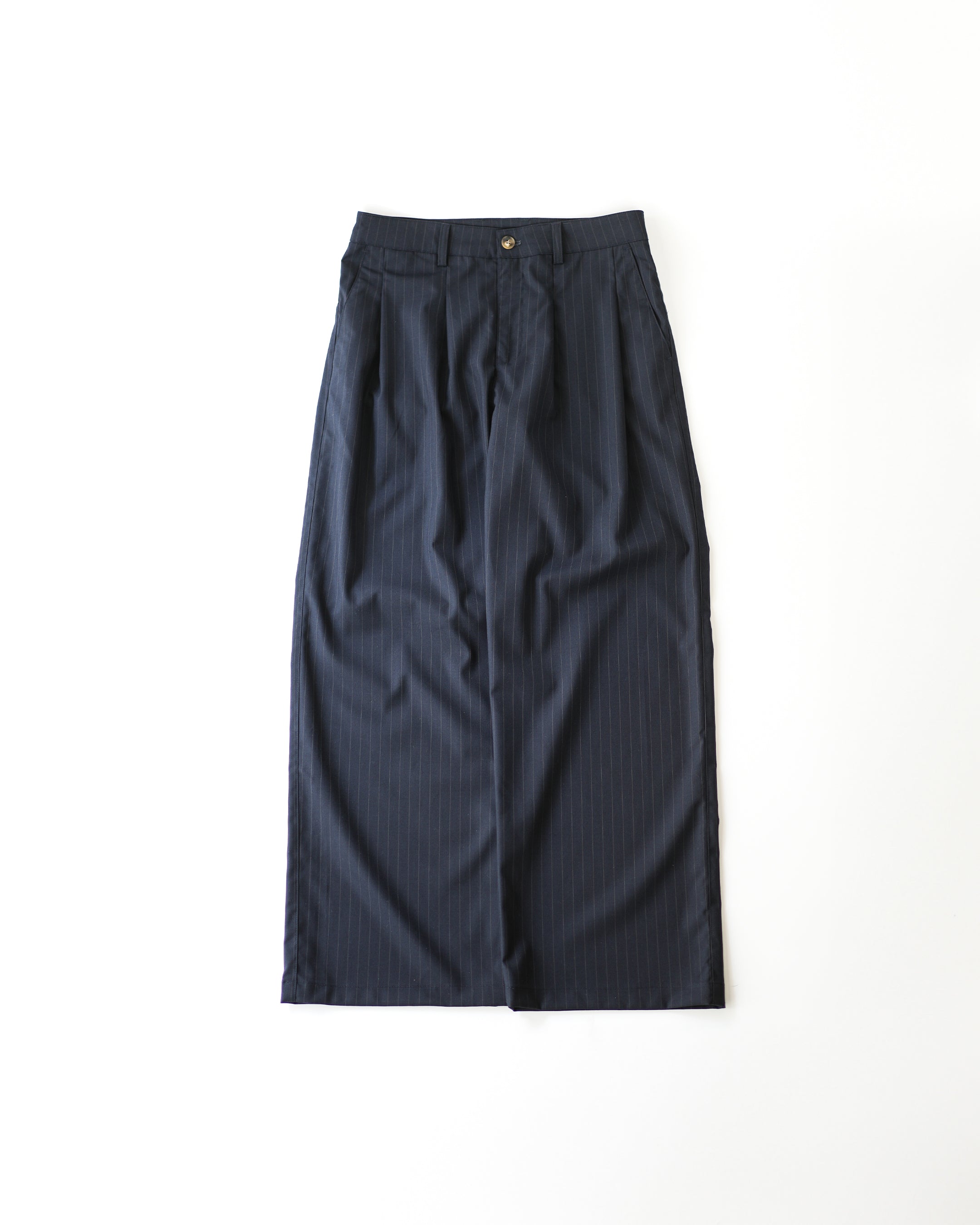 ストライプストレートスラックス B5071