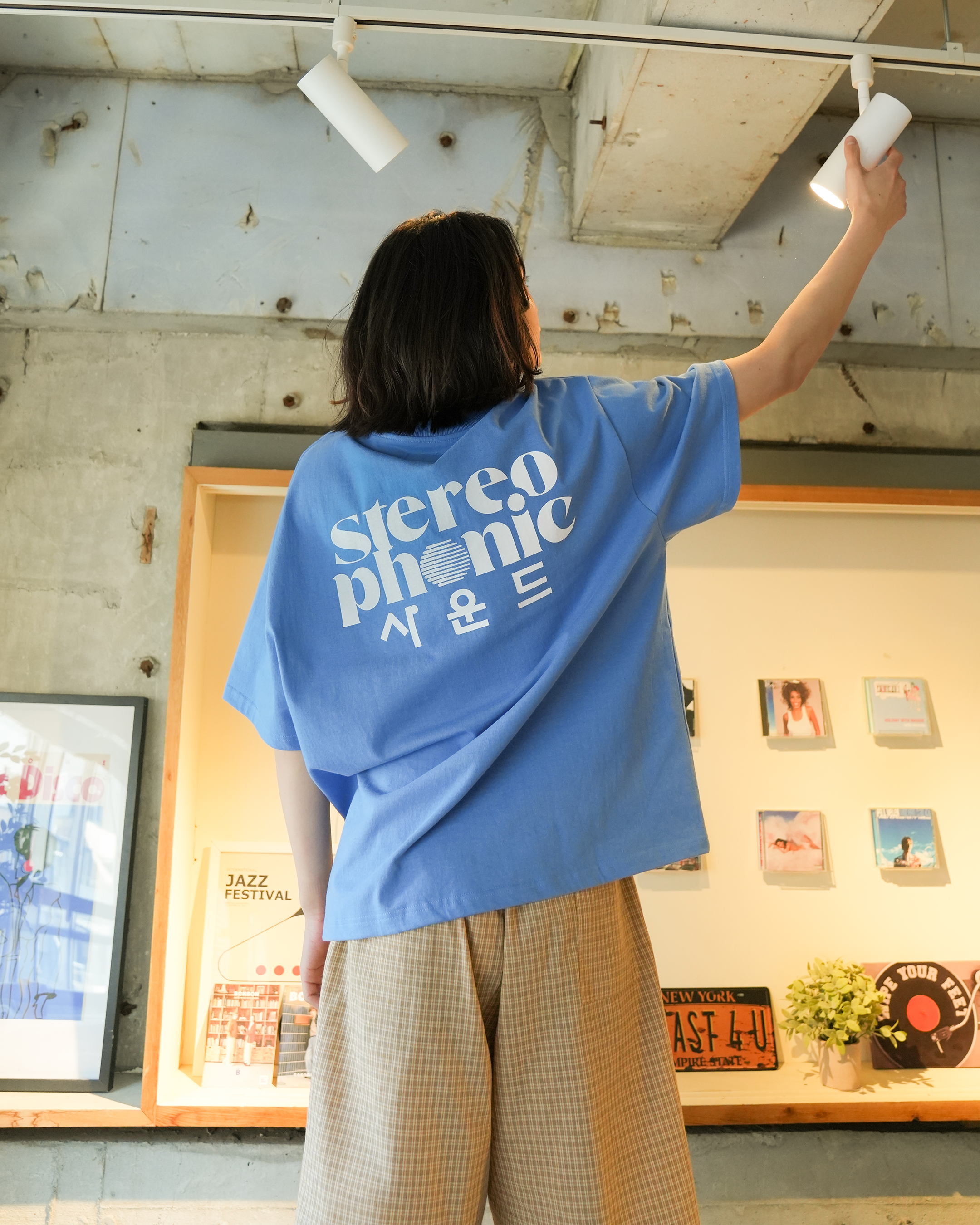 ロゴグラフィックT B4237