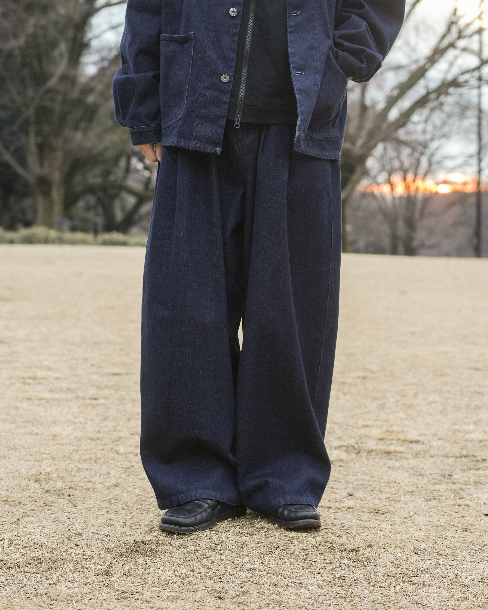 ワイドタックデニムパンツ B5011