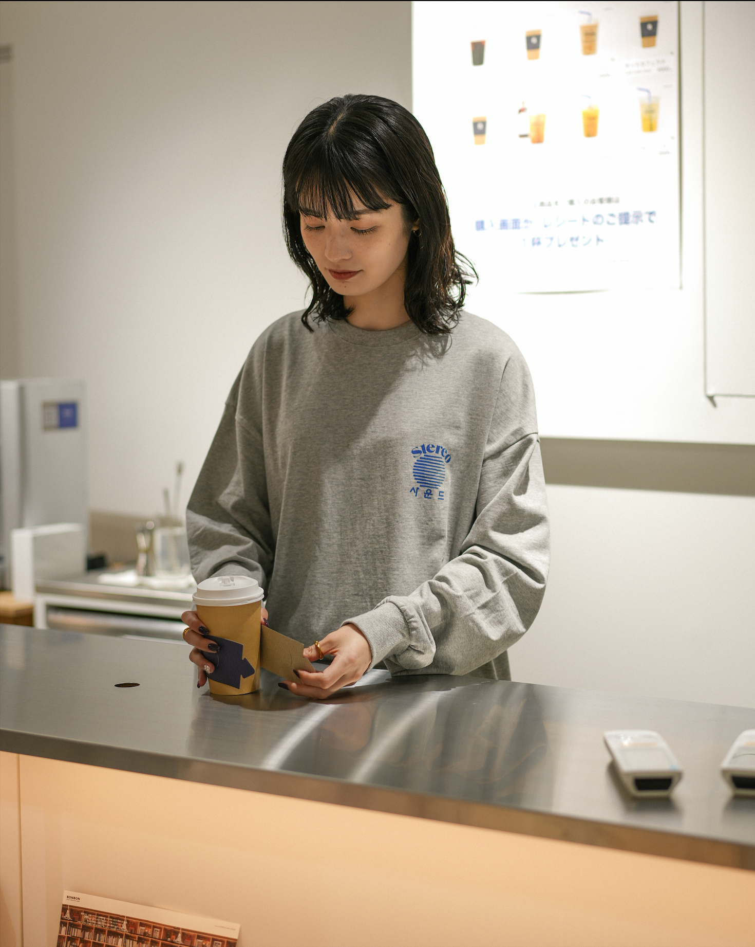 ロゴグラフィックロンT B4275