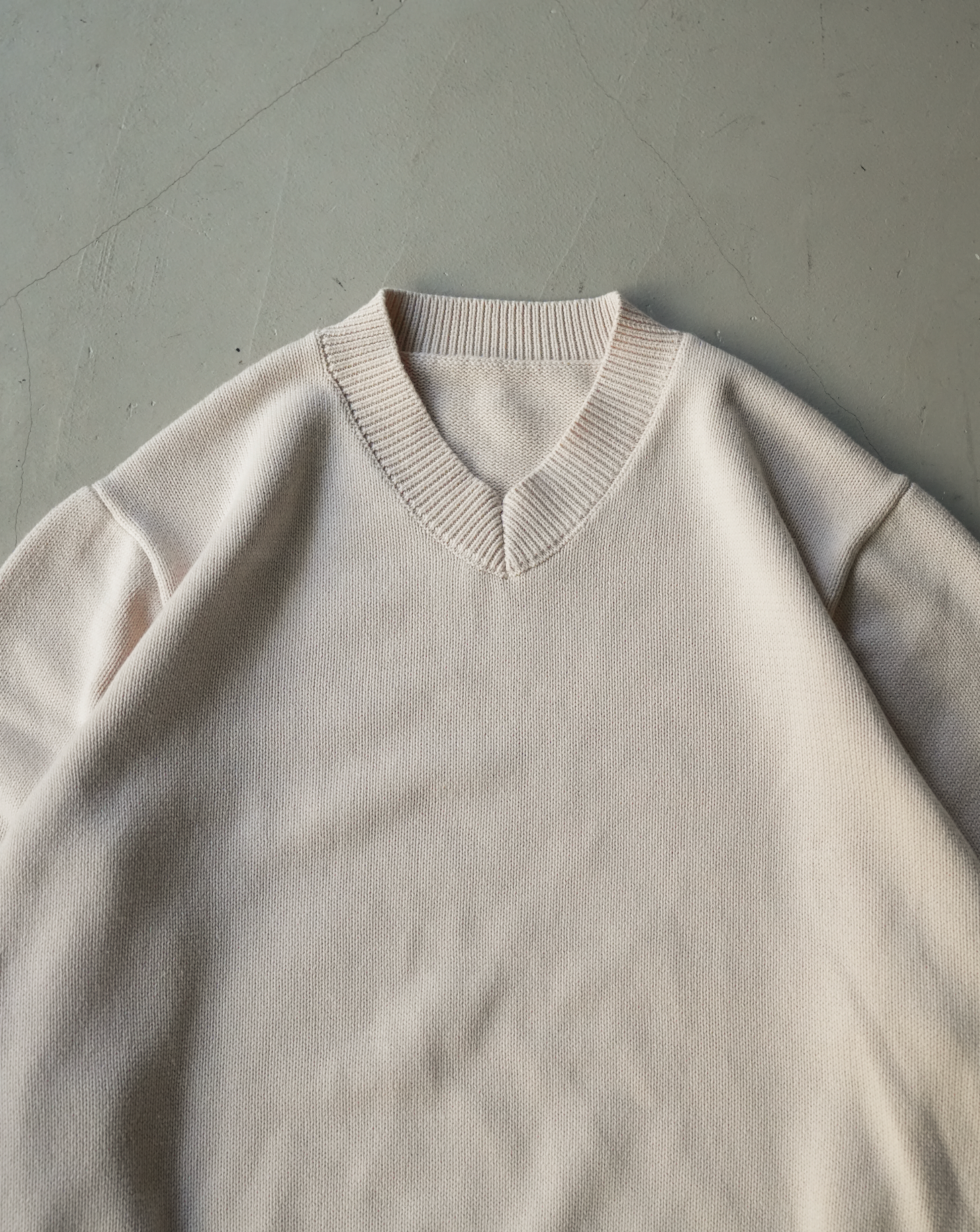 コットンVネックセーター B5043