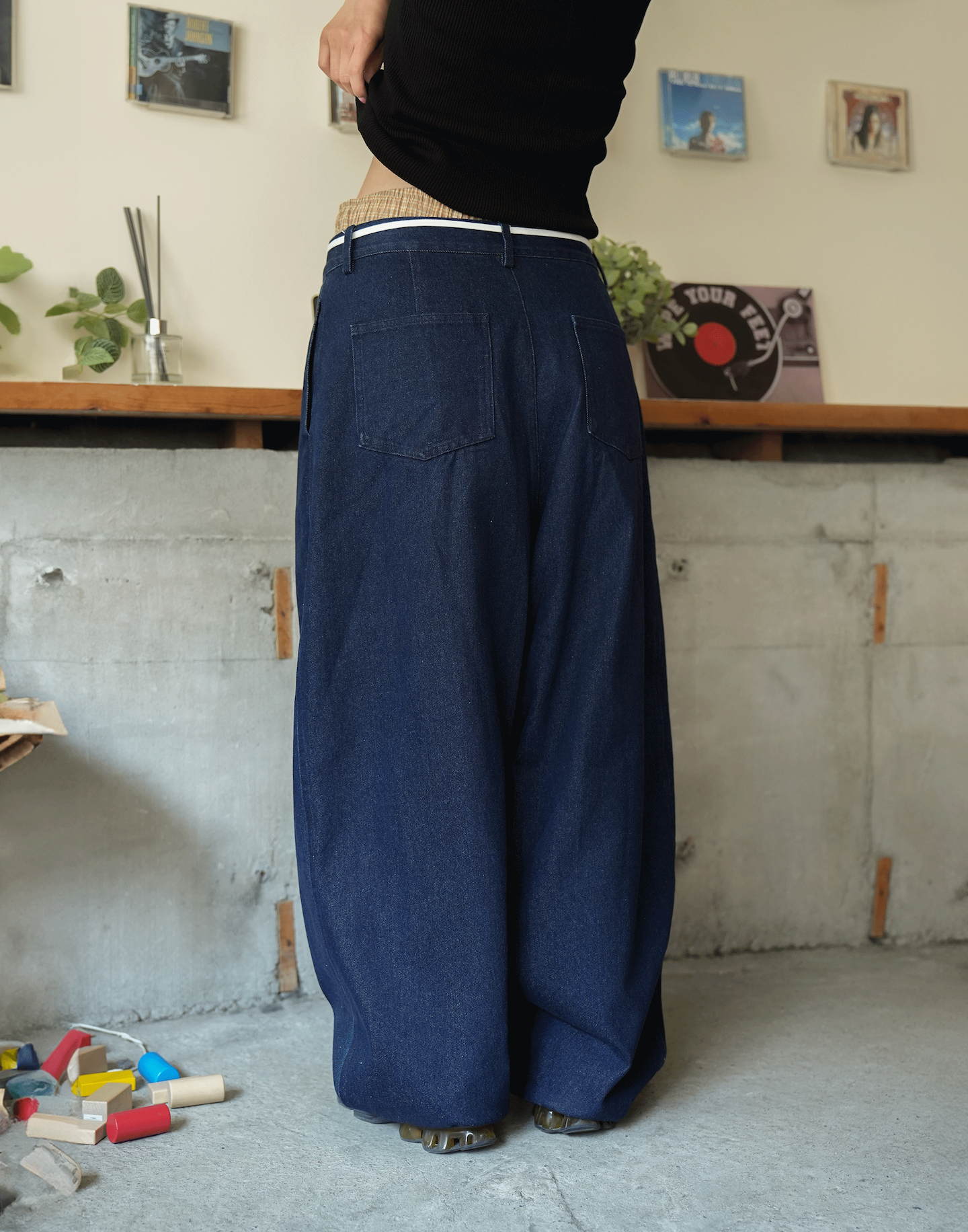 ワイドタックデニムパンツ B5011