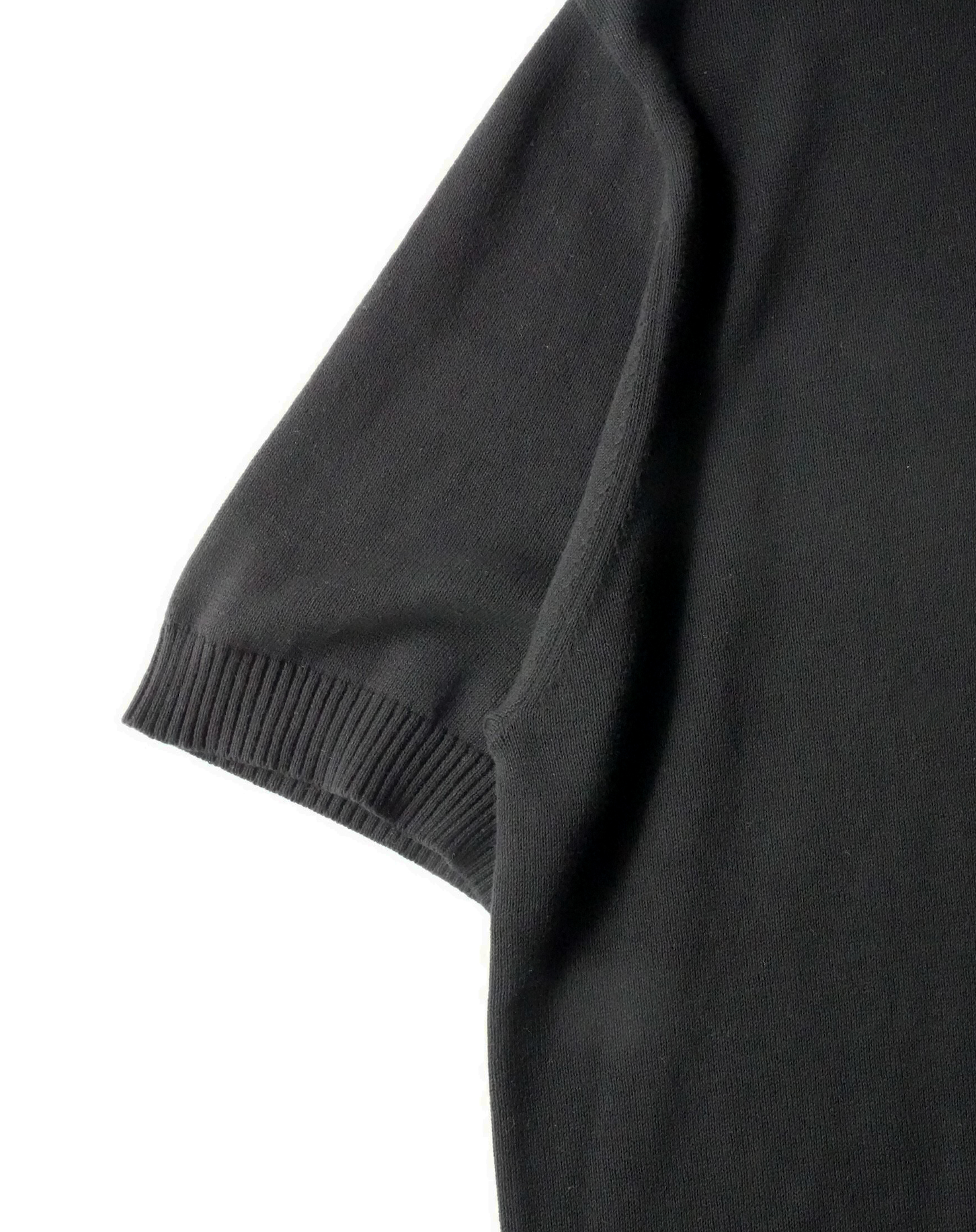 ヘンリーネックニットT B5076