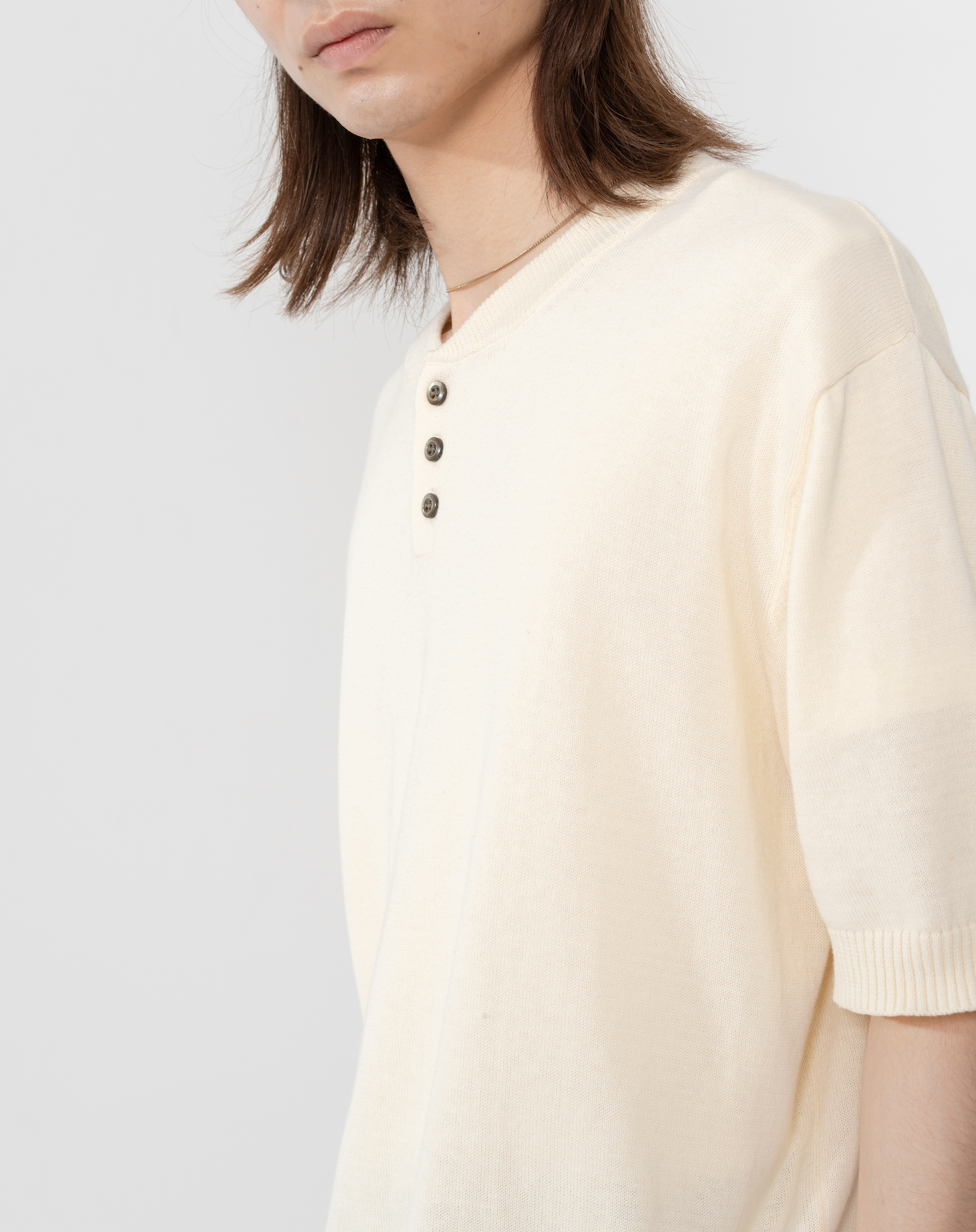 ヘンリーネックニットT B5076