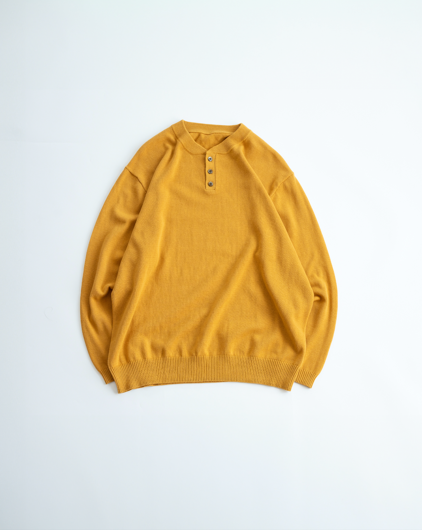 ヘンリーネックコットンセーター B5142
