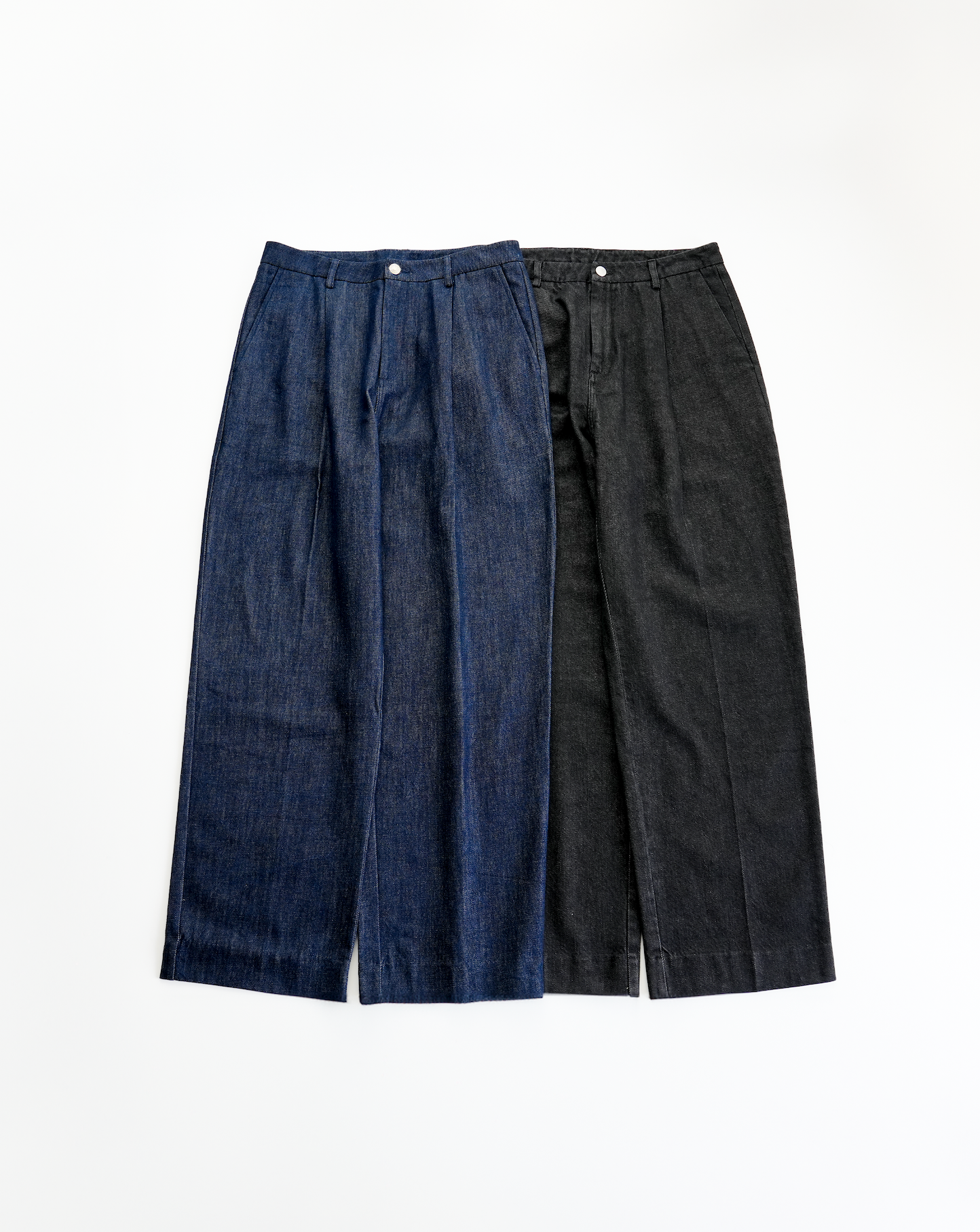 【3月上旬お届け】ストレートデニムスラックス B5148