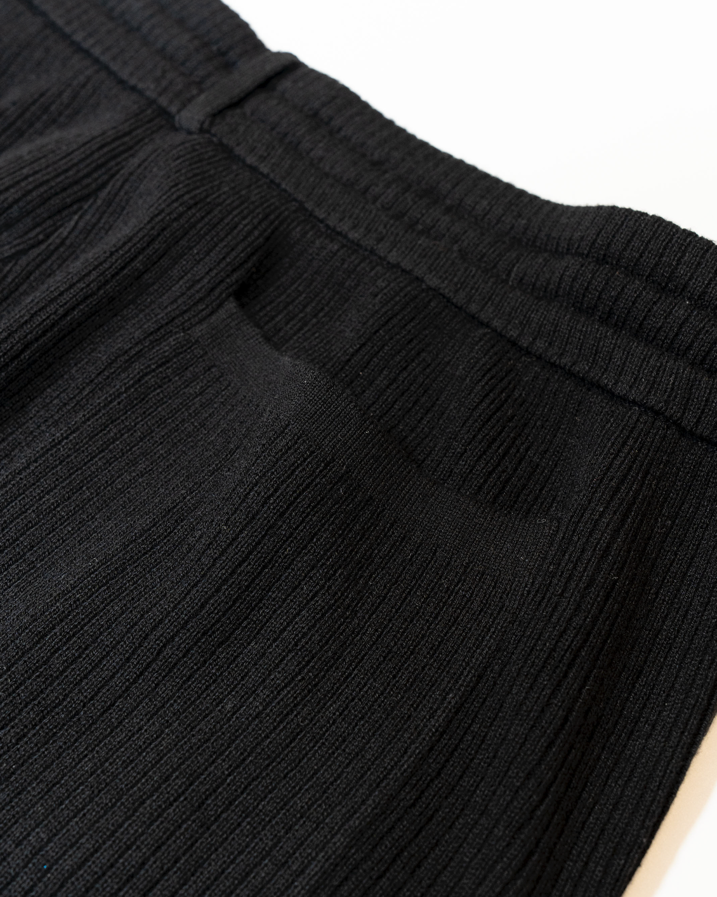 ストレートニットパンツ B5109
