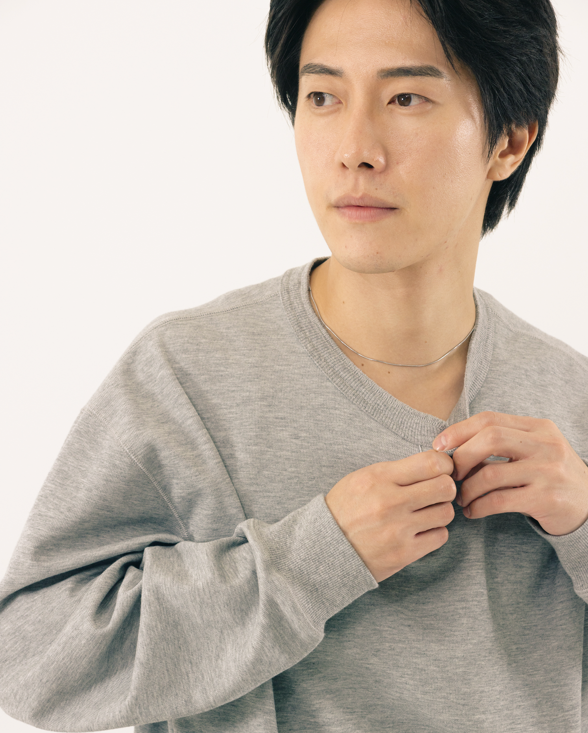 178cm Lサイズ着用