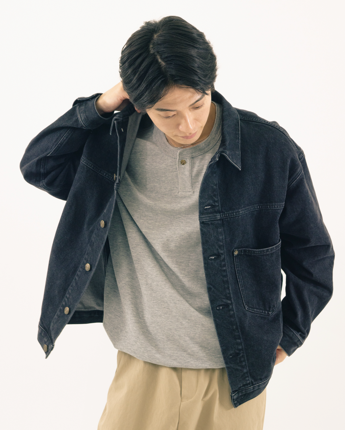 178cm Lサイズ着用