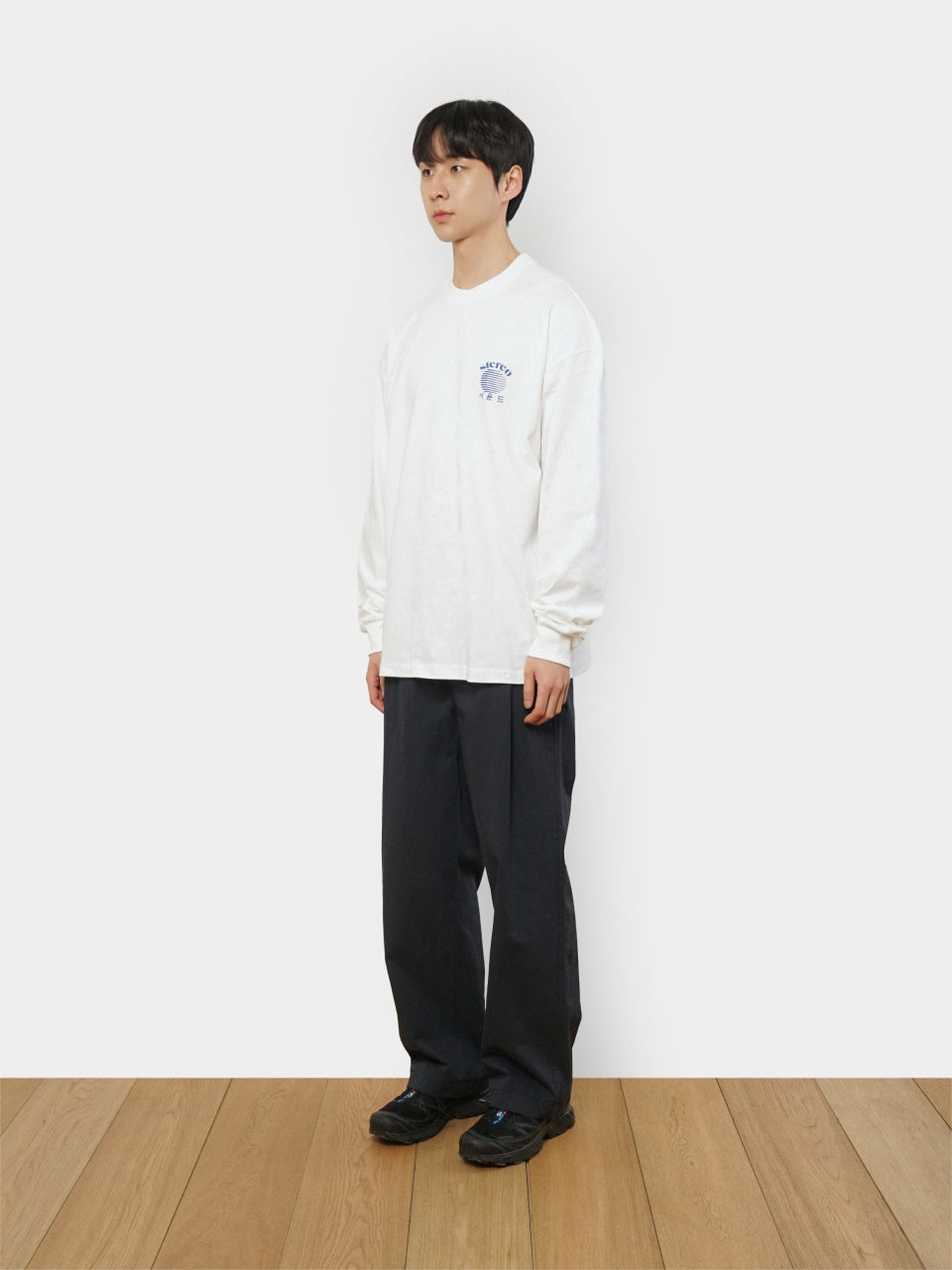 ロゴグラフィックロンT B4275