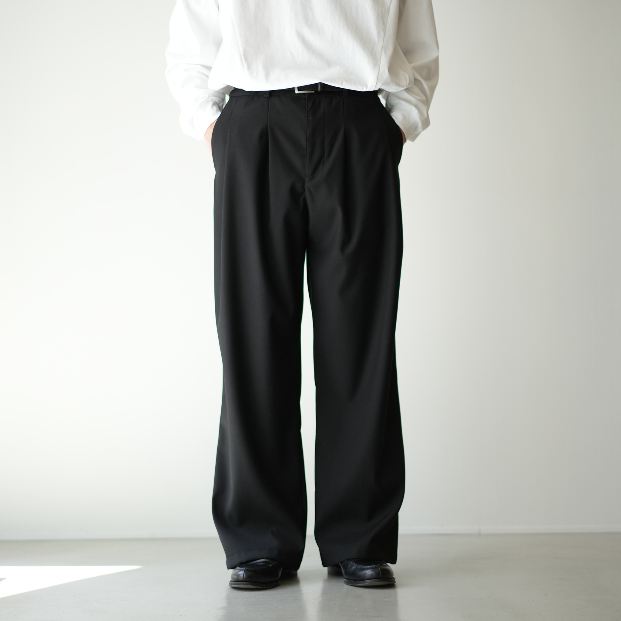 BONBON ストレートスラックス　ブラック　Mサイズ ストレートスラックス B5046 シティガール シティボーイ