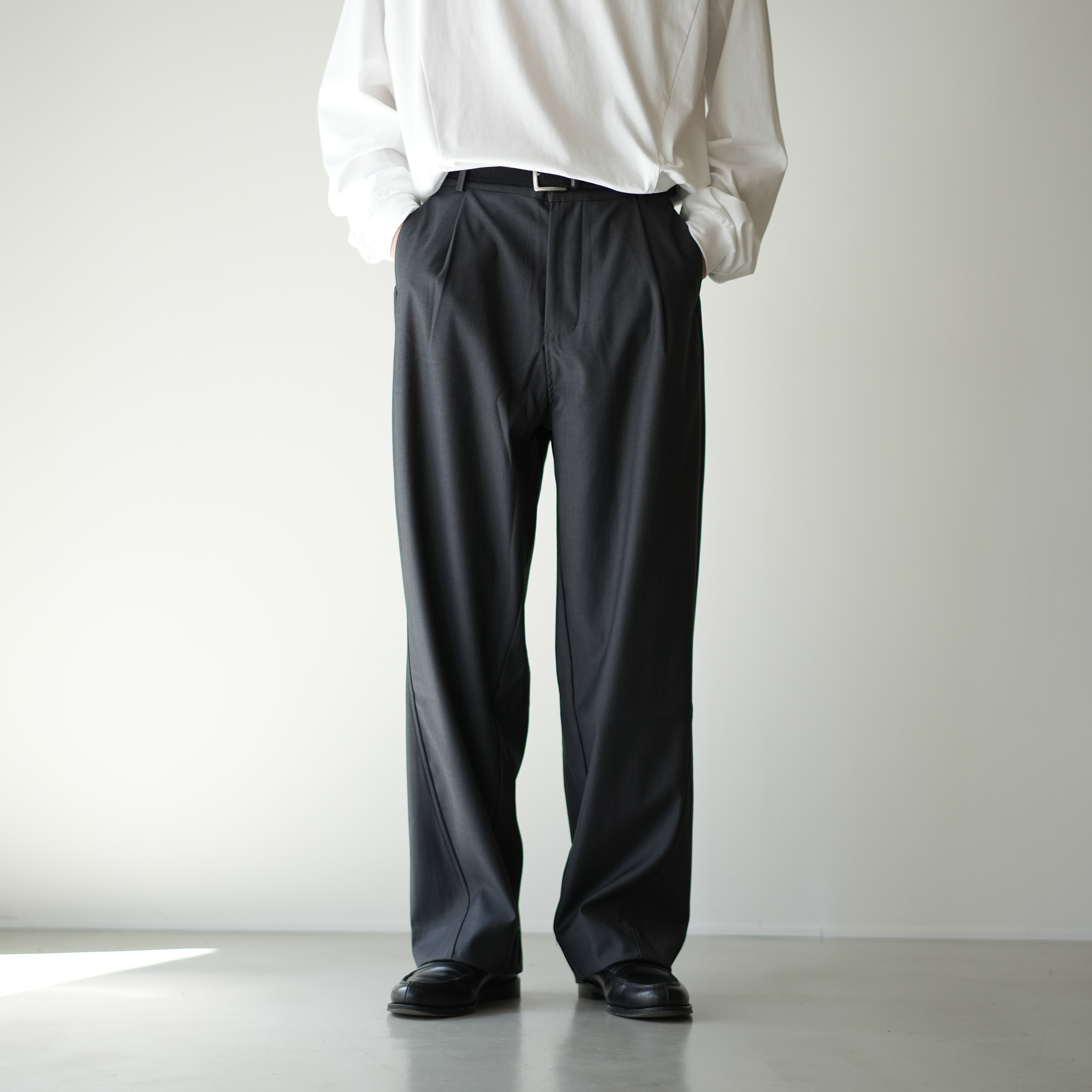 Split-Line Twill Pants B4006