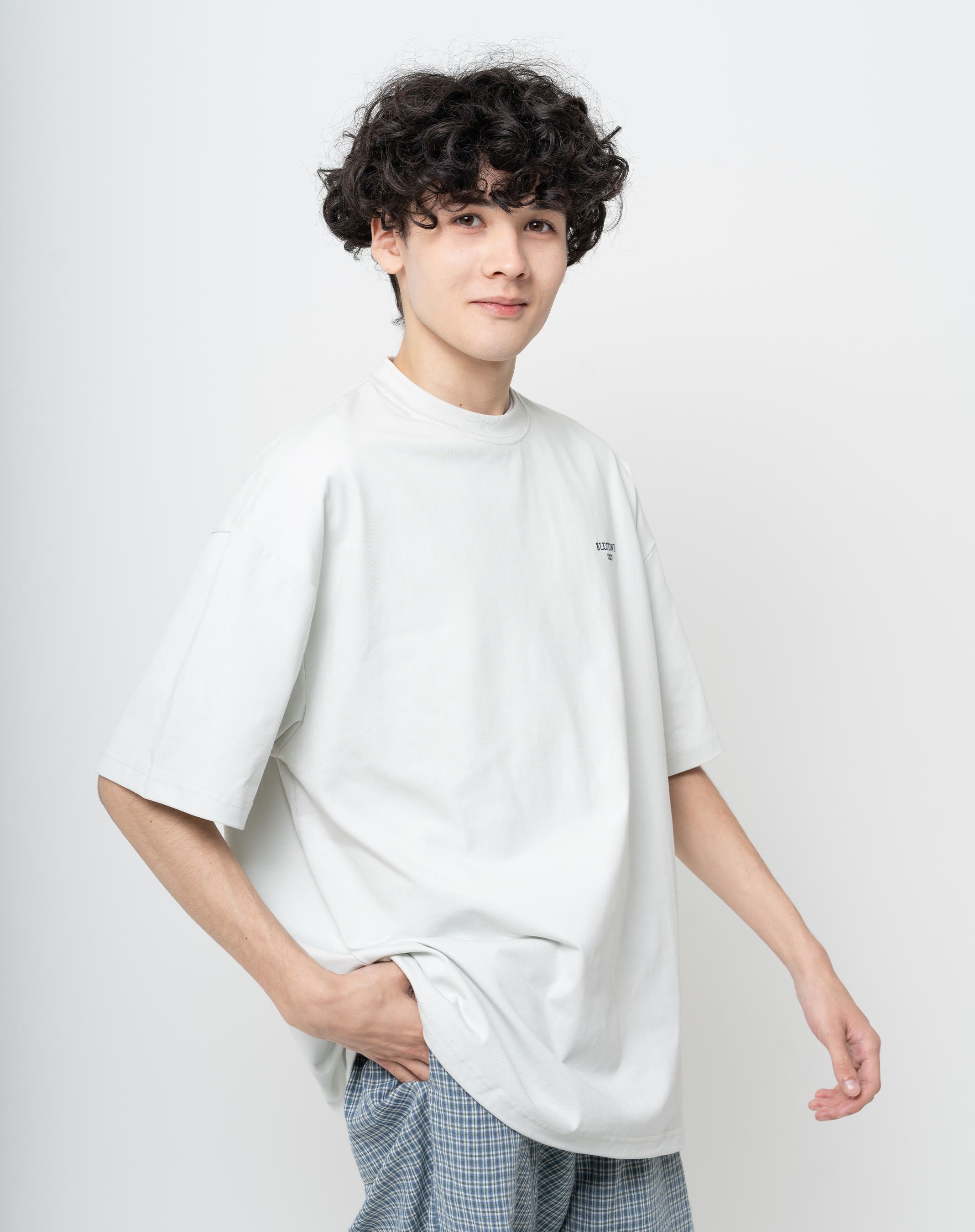 180cm XLサイズ着用