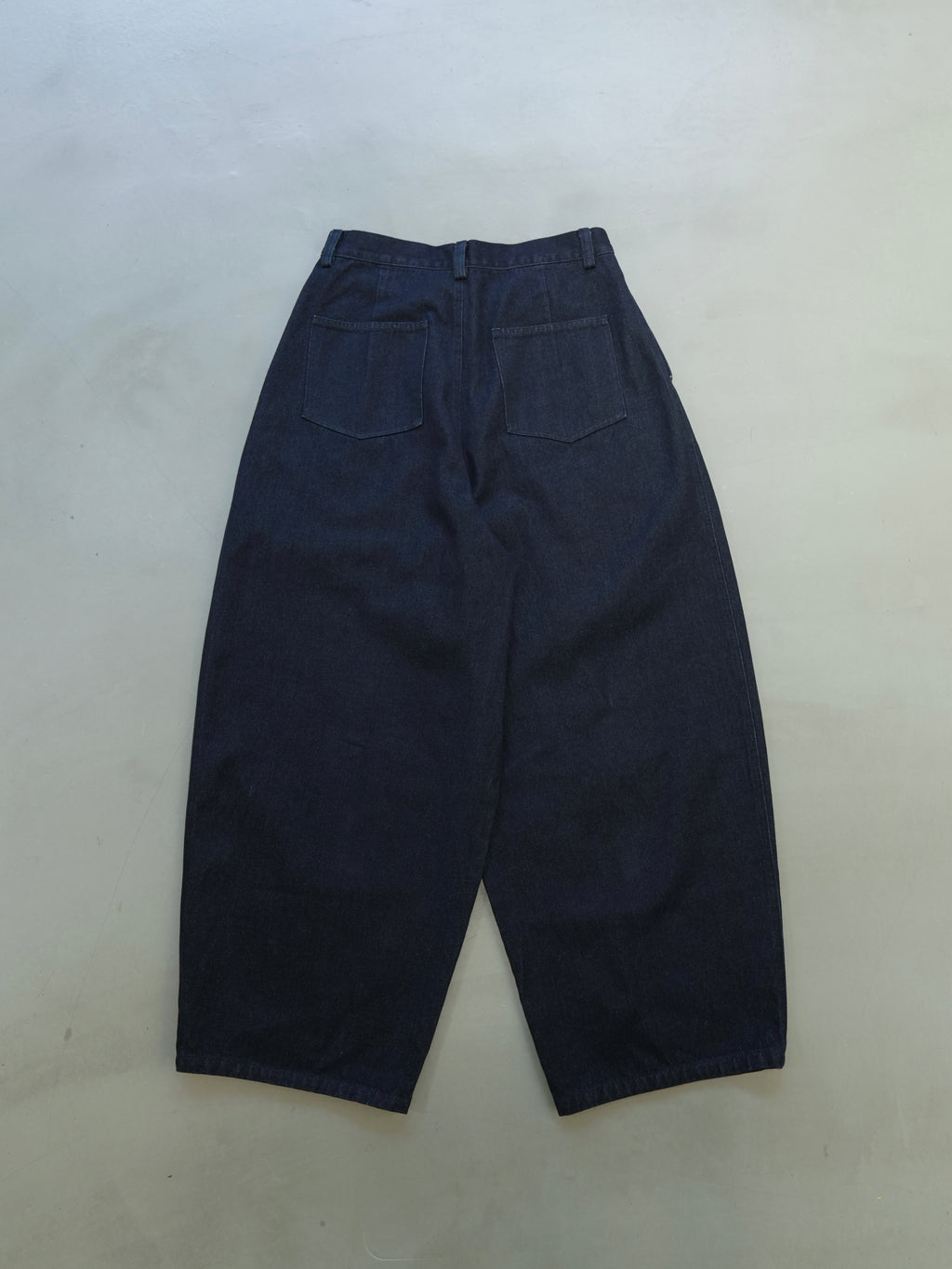 ワイドタックデニムパンツ B5011