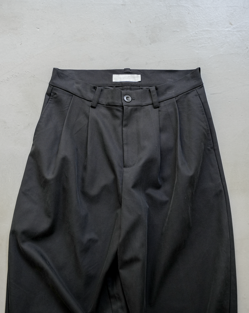 アニキンダー様】2TUCK TROUSERS ミニマルオリジナルスラックス アニキンダー様】2TUCK TROUSERS ミニマルオリジナルスラックス
