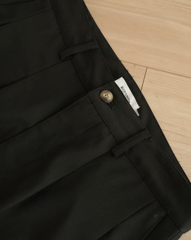 [Partial pre-order sale] Straight slacks B5046 