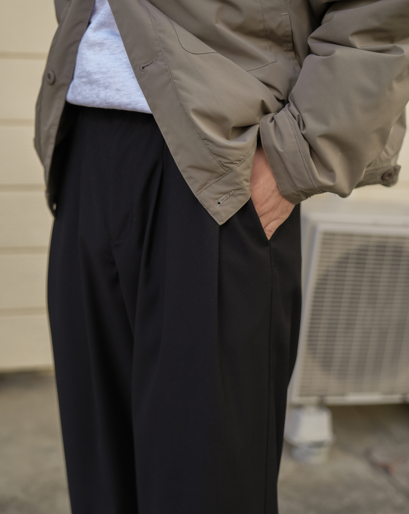 [Partial pre-order sale] Straight slacks B5046 