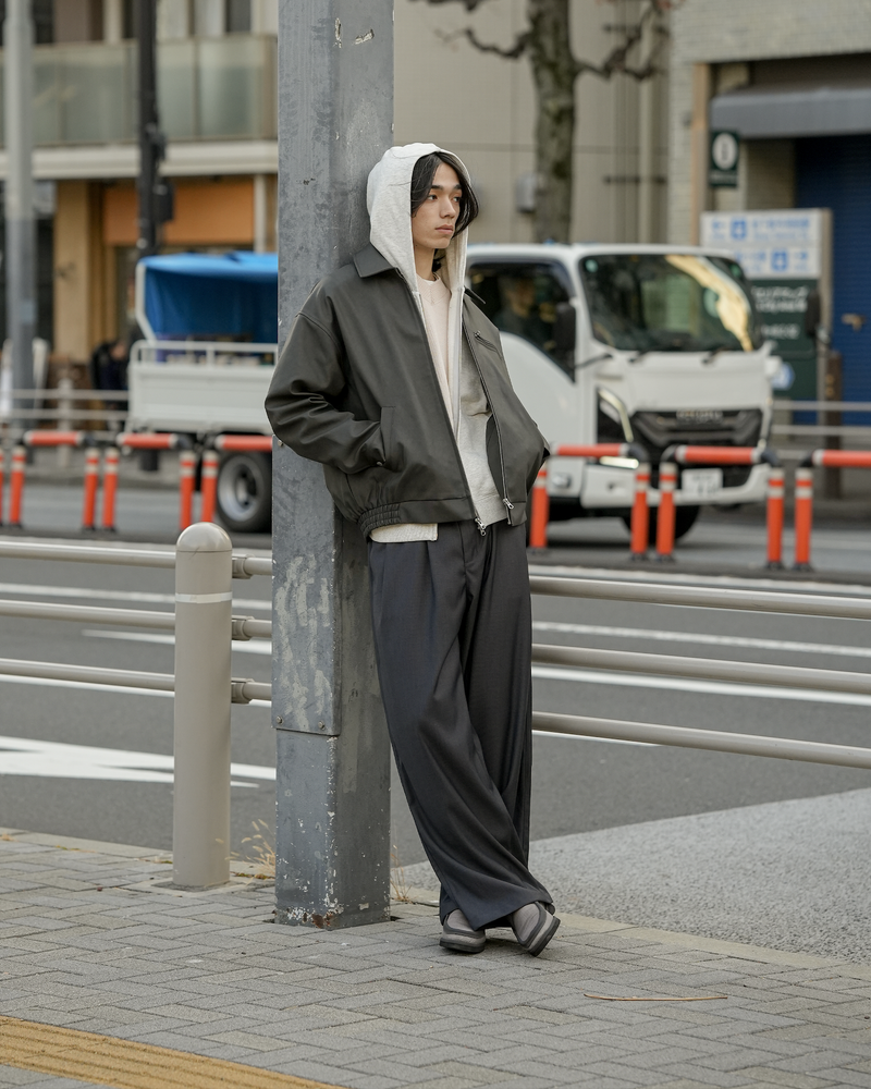 [Partial pre-order sale] Straight slacks B5046 