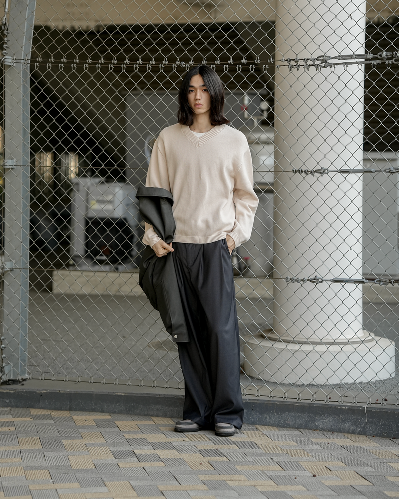 [Partial pre-order sale] Straight slacks B5046 