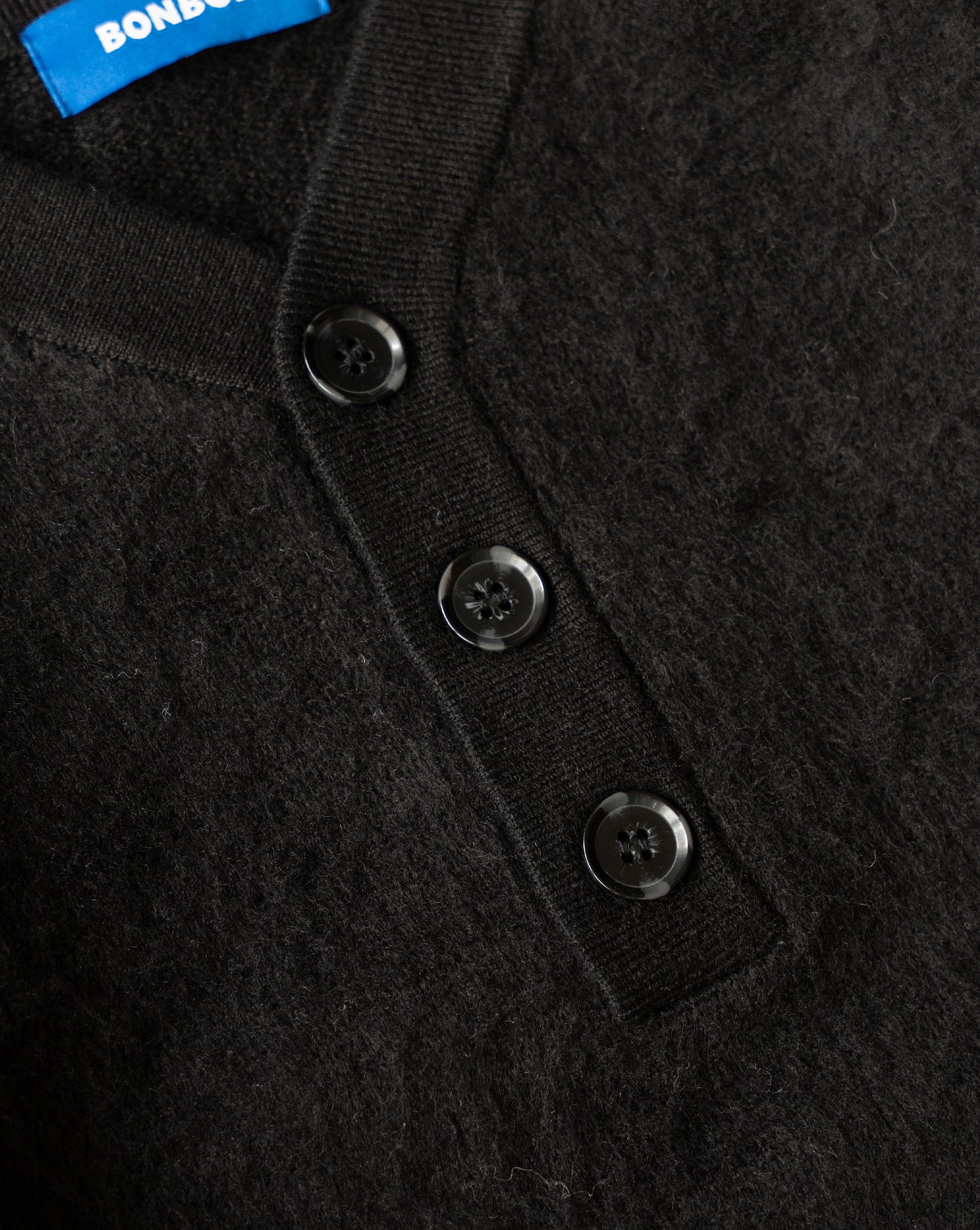 [Delivery within 1 week] Henley neck sweater B3139