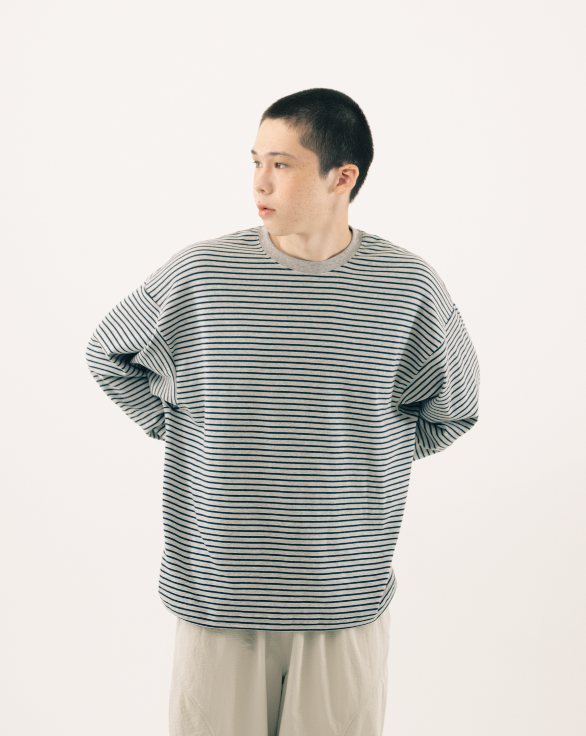 178cm Lサイズ着用