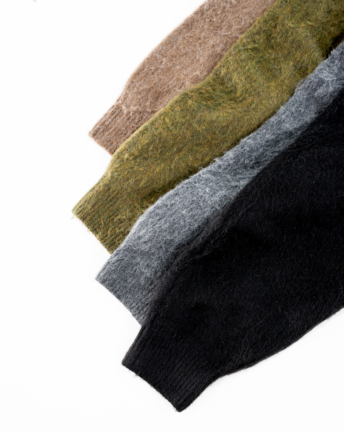 [Delivery within 1 week] Henley neck sweater B3139