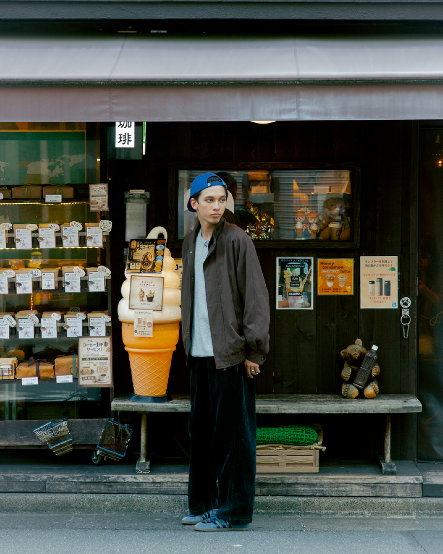 LOOK_04