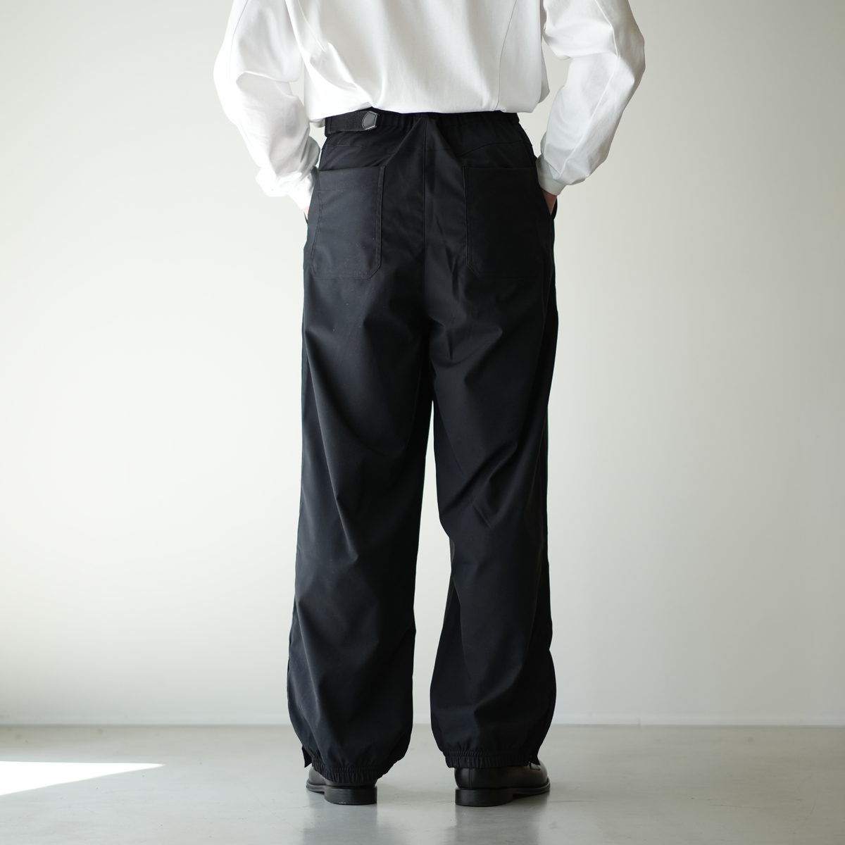 1週間以内お届け】ツータックパンツ B4012